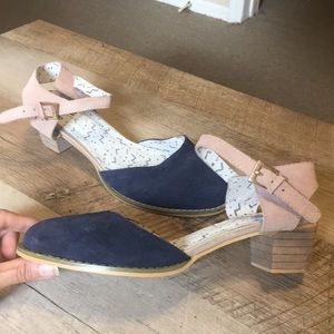 Kling Close-Toed Heels/Sandals: Navy & Nude Suede